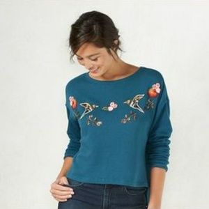 Snow White LC sweater